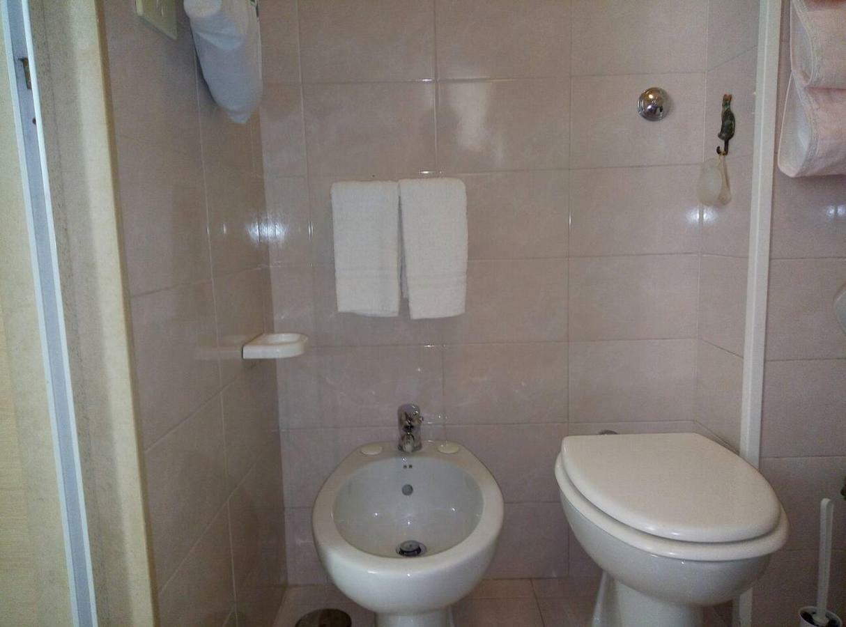 Appartement Campus House à Bari Extérieur photo
