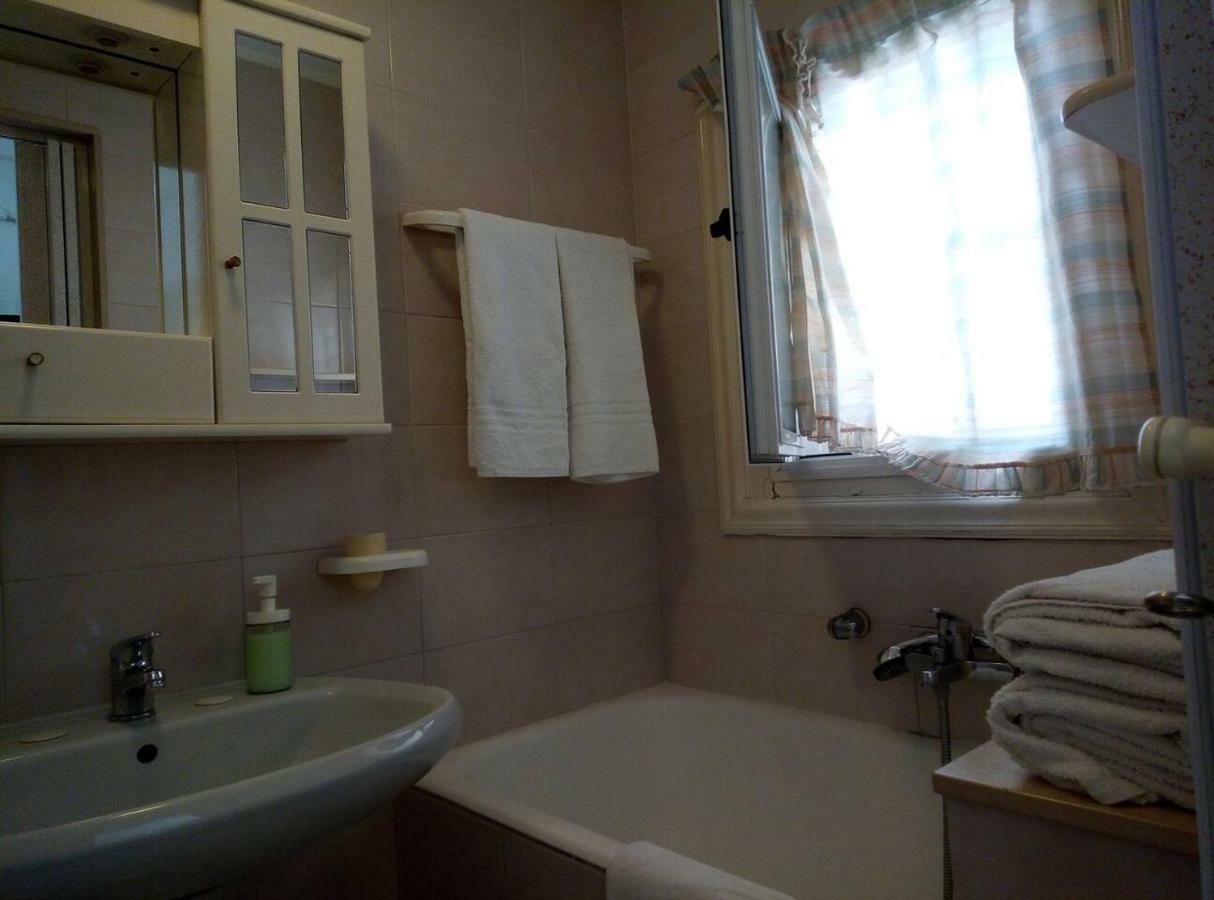 Appartement Campus House à Bari Extérieur photo